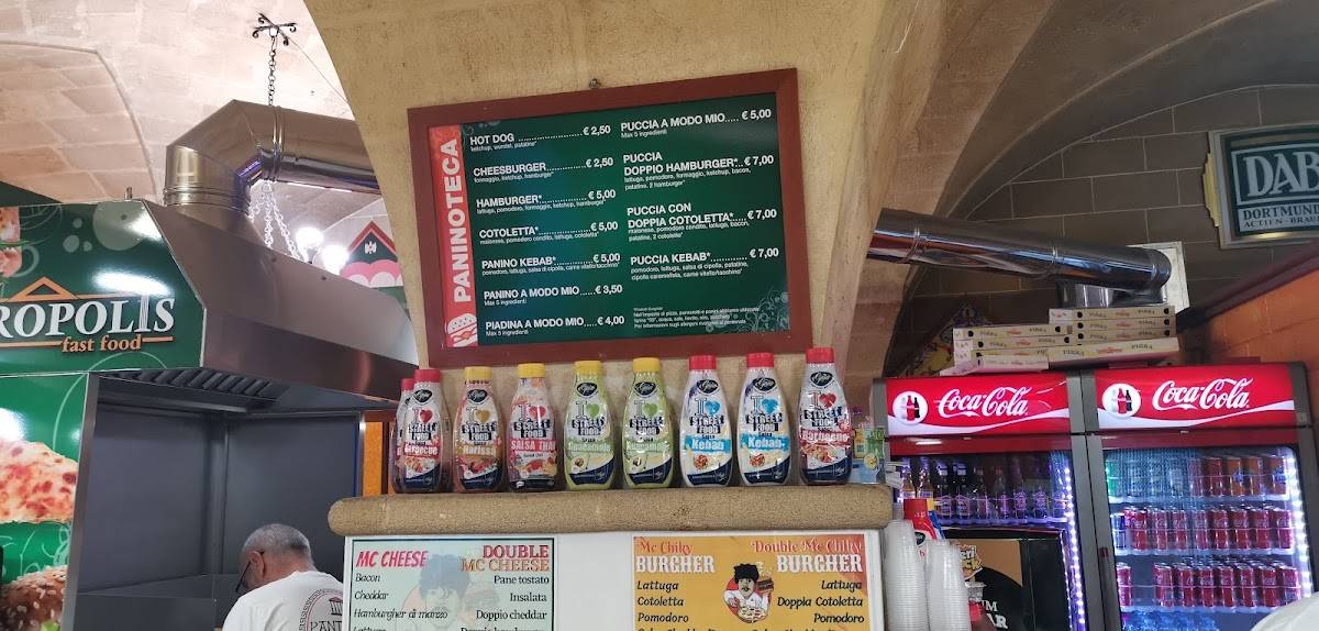 Menu di Akropolis 