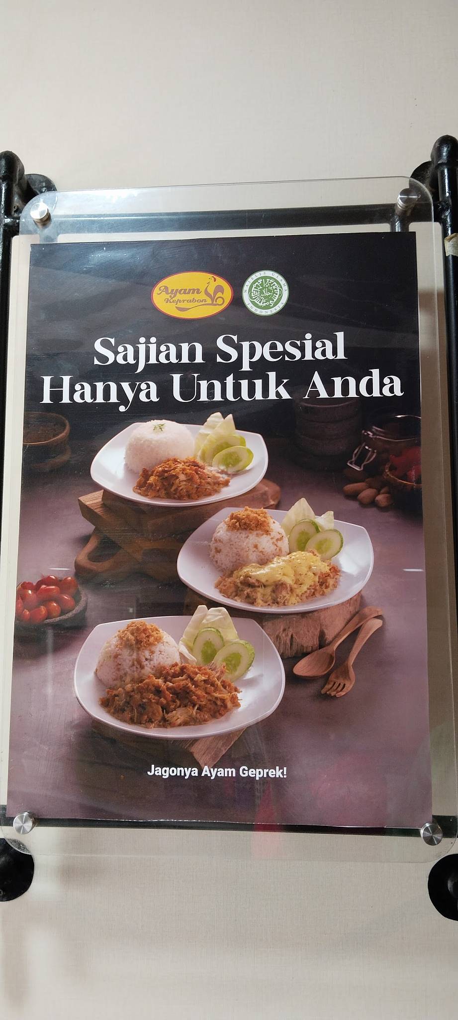  Foto zu Menu at Ayam Keprabon x Mie Keprabon Solo Baru, Sukoharjo 
