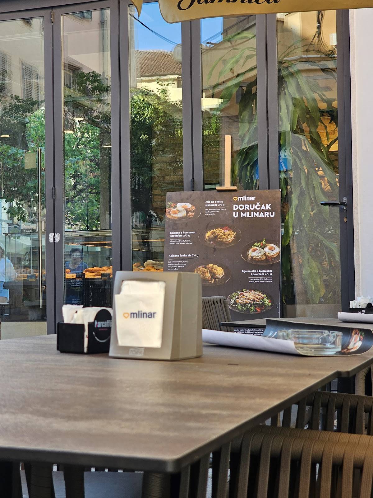 Menu di Mlinar 