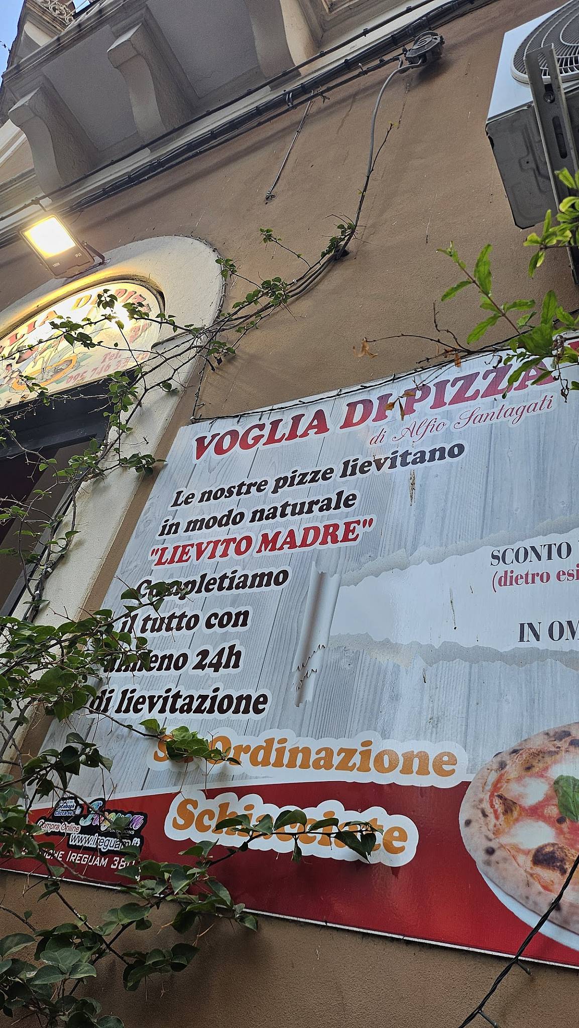 Menu di Voglia di Pizza di Santagati Alfio 