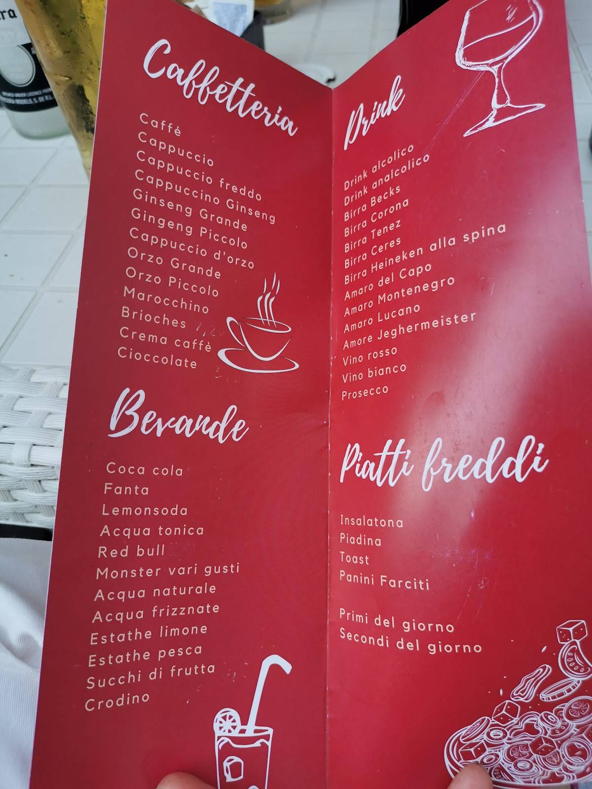 Menu di Crystal bar 