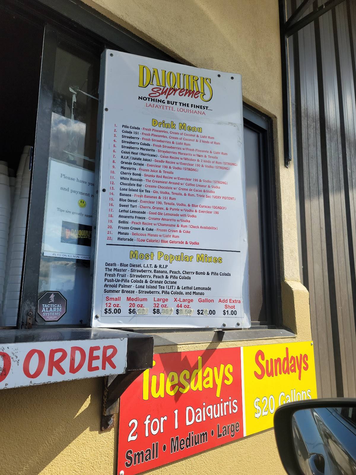 Menu at Daiquiris Supreme pub & bar, Lafayette, Johnston St
