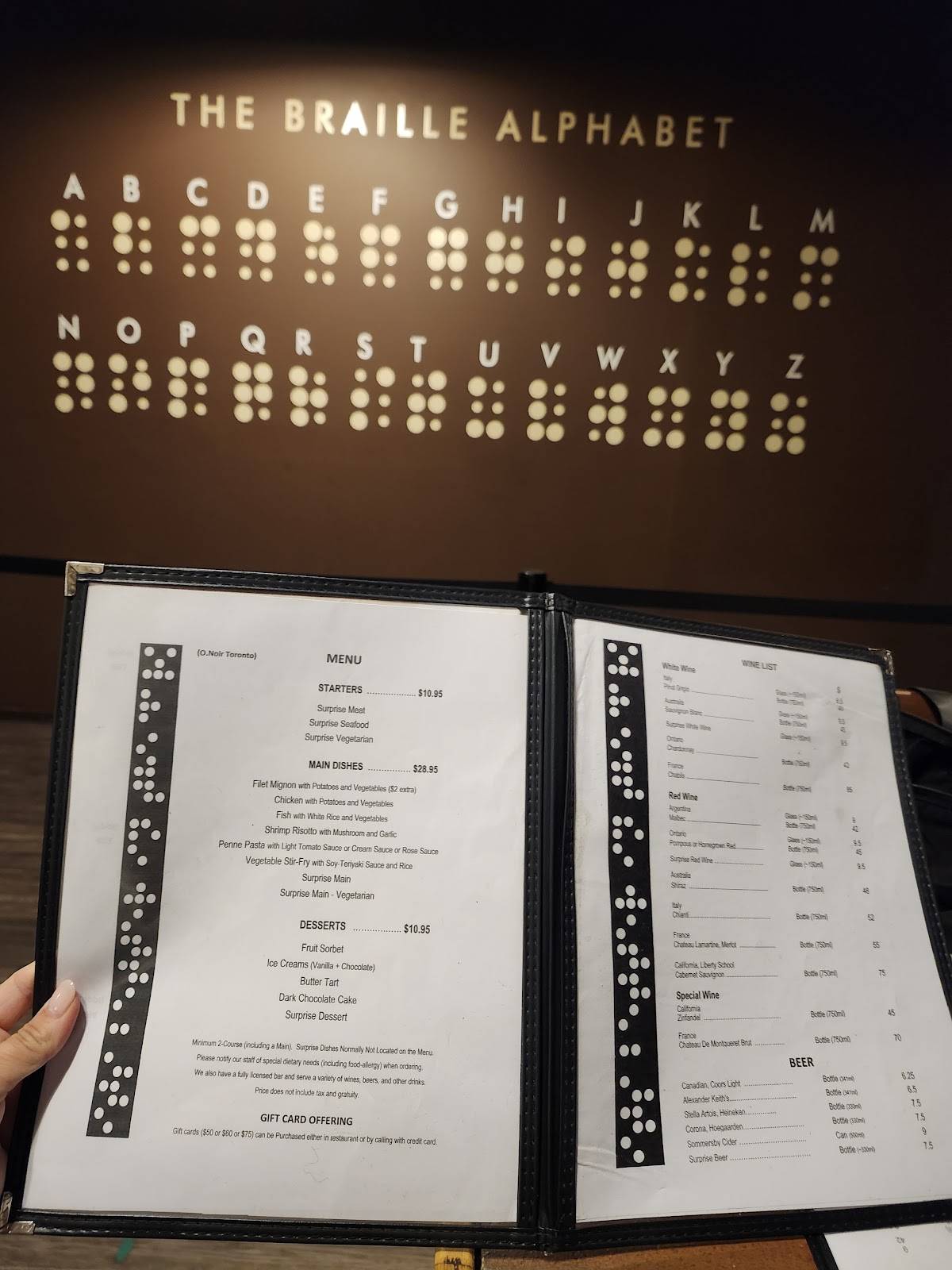 Menu de ONoir Toronto