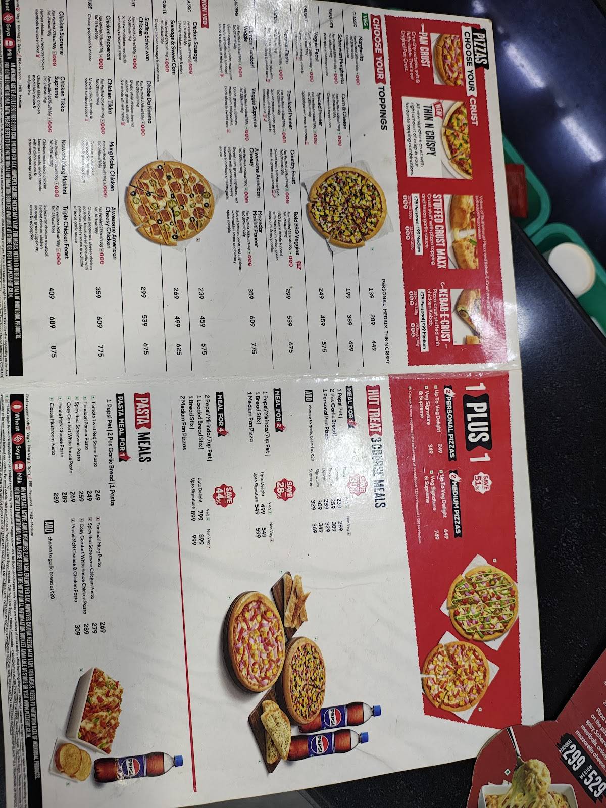 Pizza Hut Janta Bazaar, Kolhapur menu