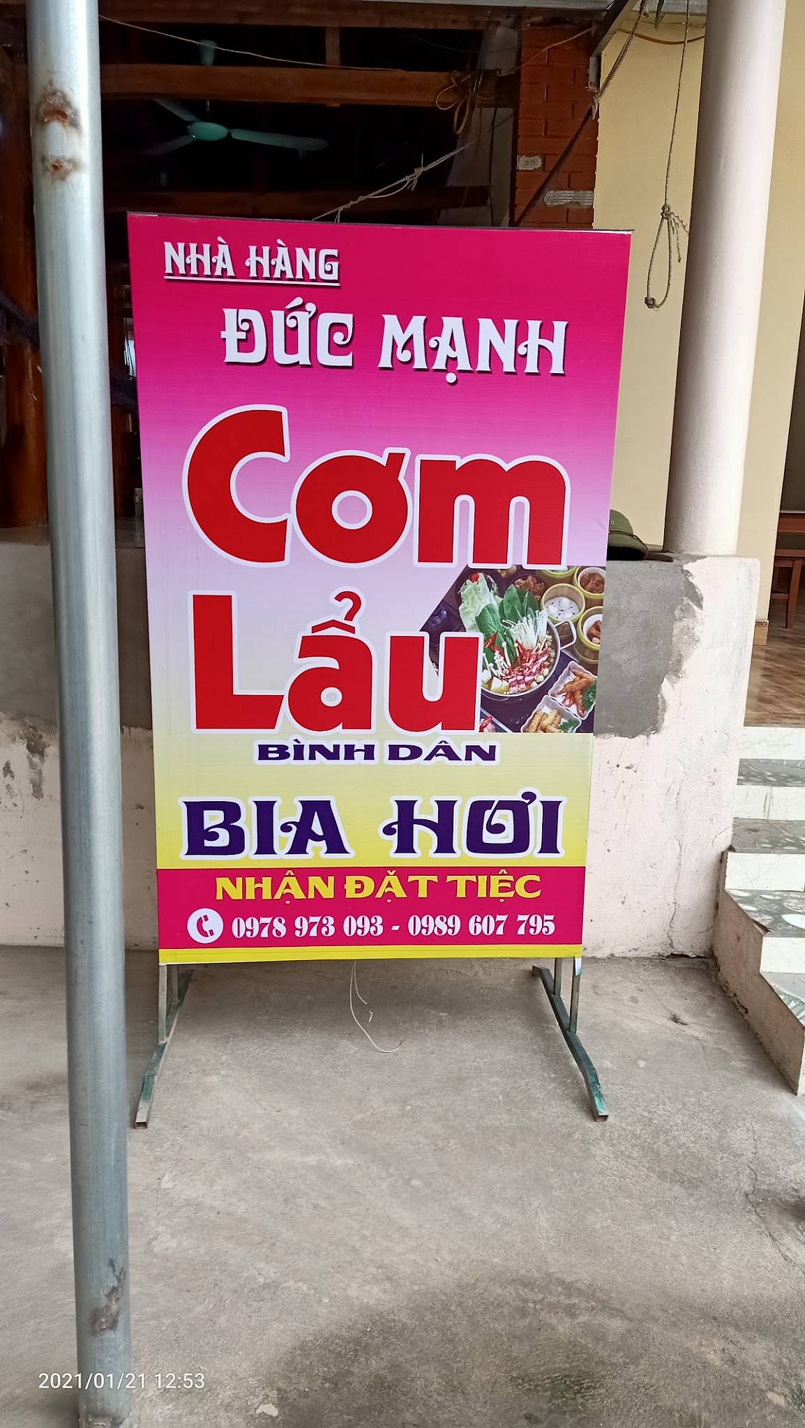 Menu at Quán cơm Đức Mạnh restaurant, Vietnam