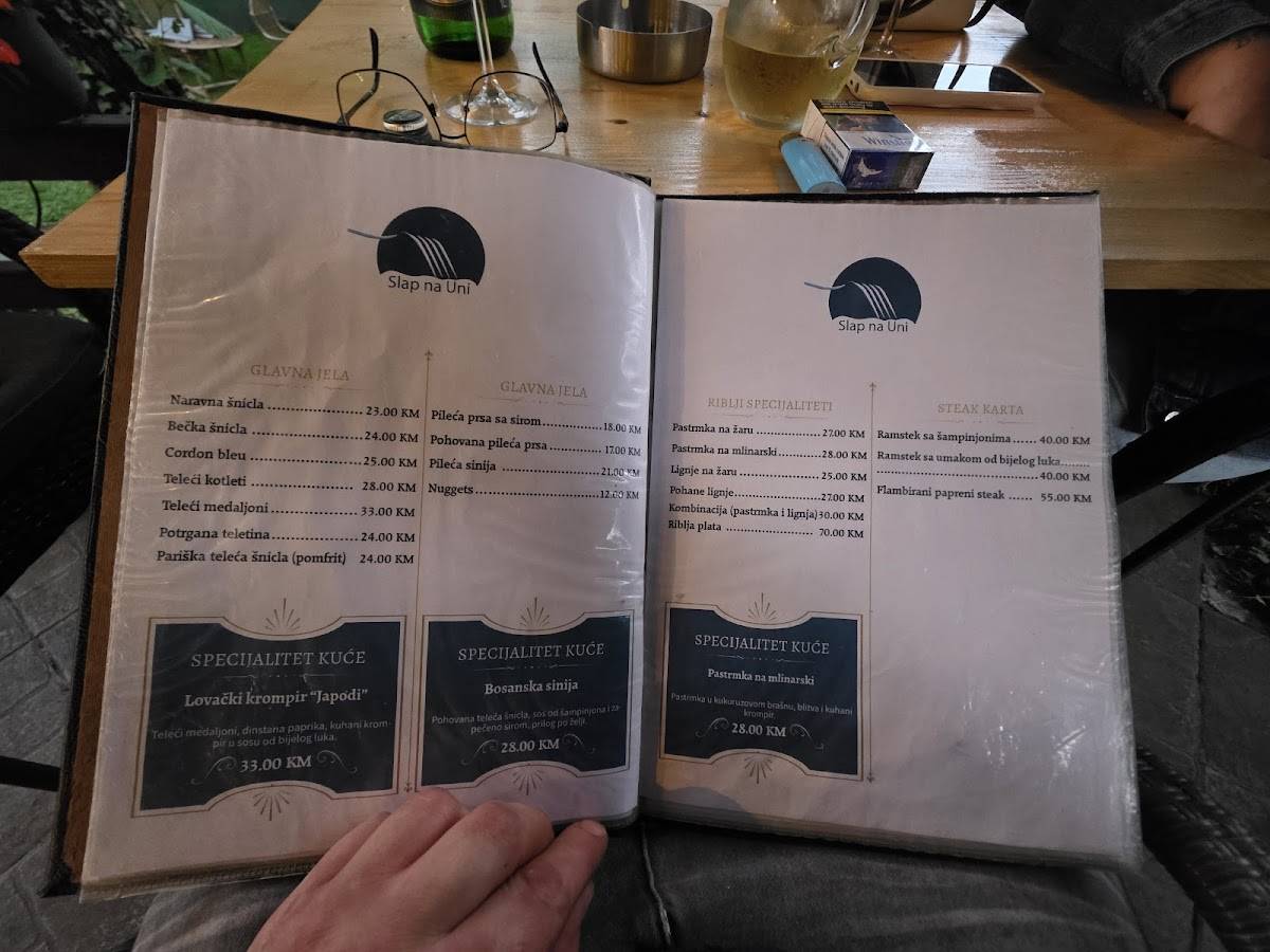 Menu de Restoran Slap na Uni