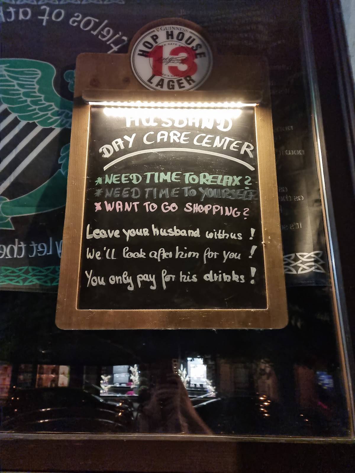 Scruffy Murphys Menu - 7w7r875