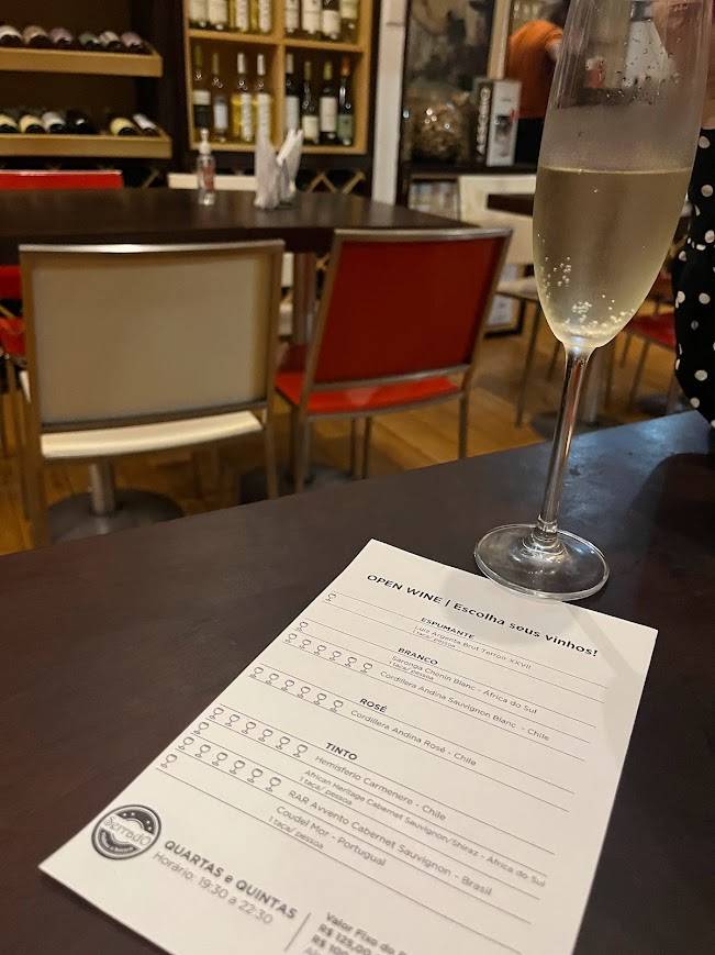 Serrado Vinhos e Bistrô cardápio
