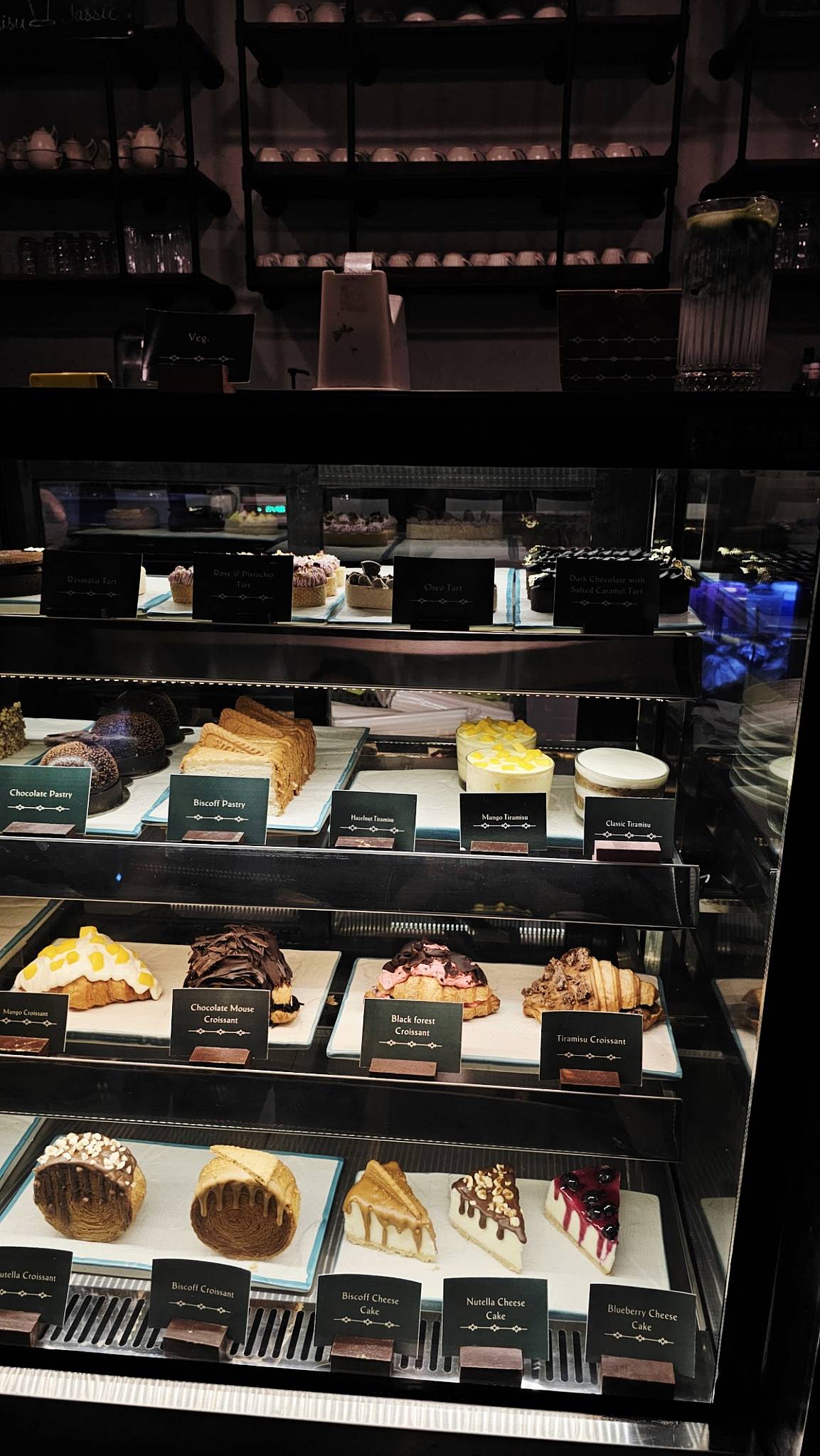 Trezoro Fine Dine Restaurant & Cafe menu