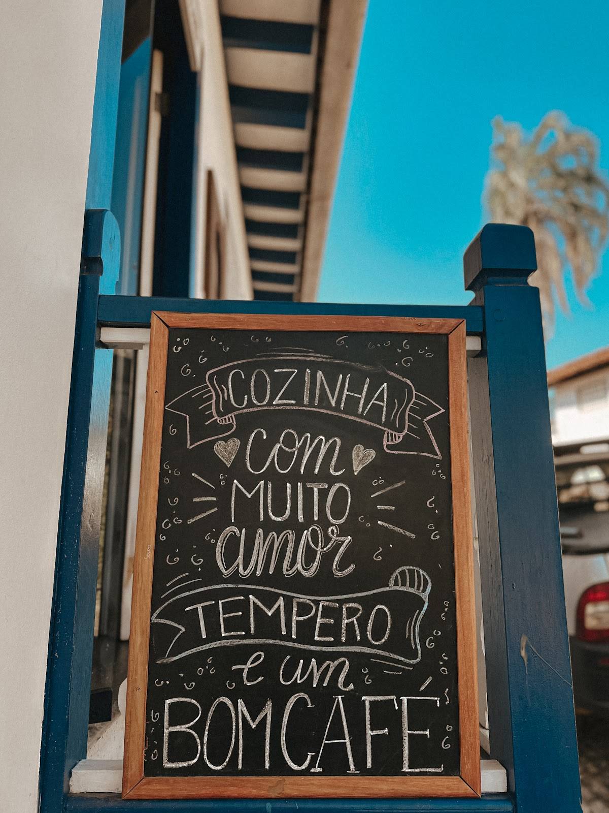Um Café Bistrô cardápio