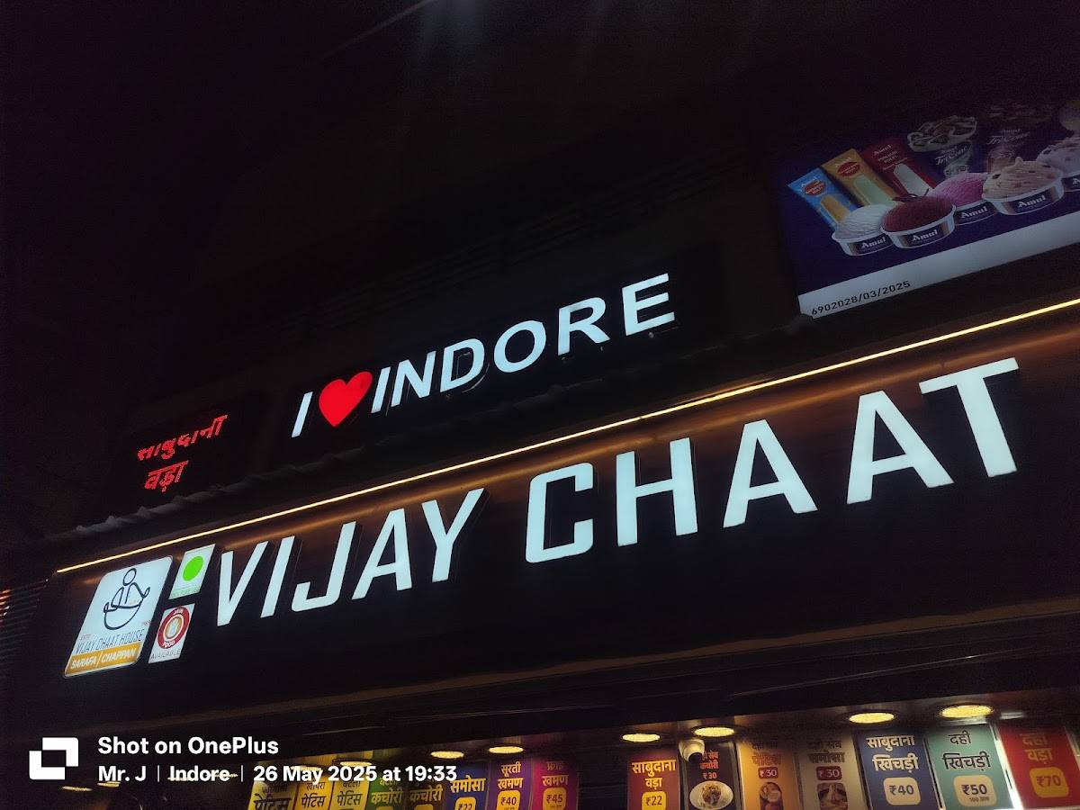 Vijay Chaat House - Sarafa menu