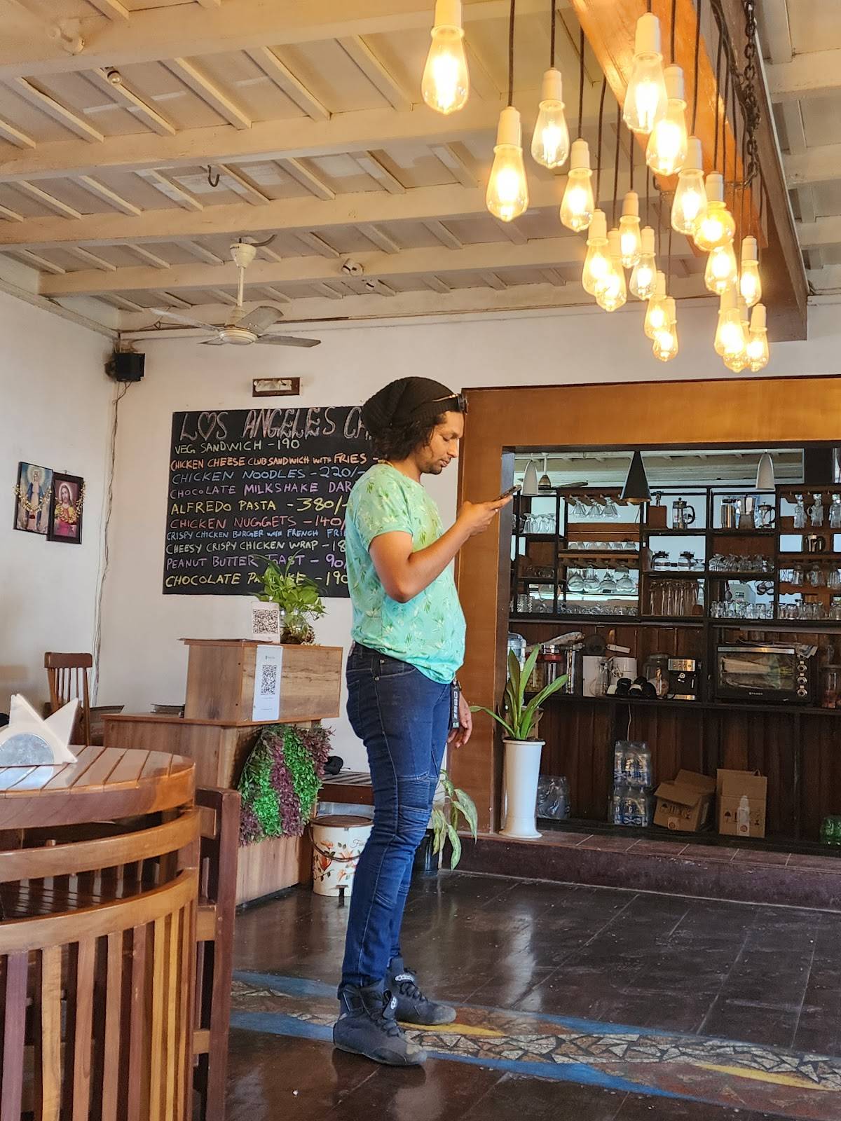 Los angeles Café Fort Kochi menu