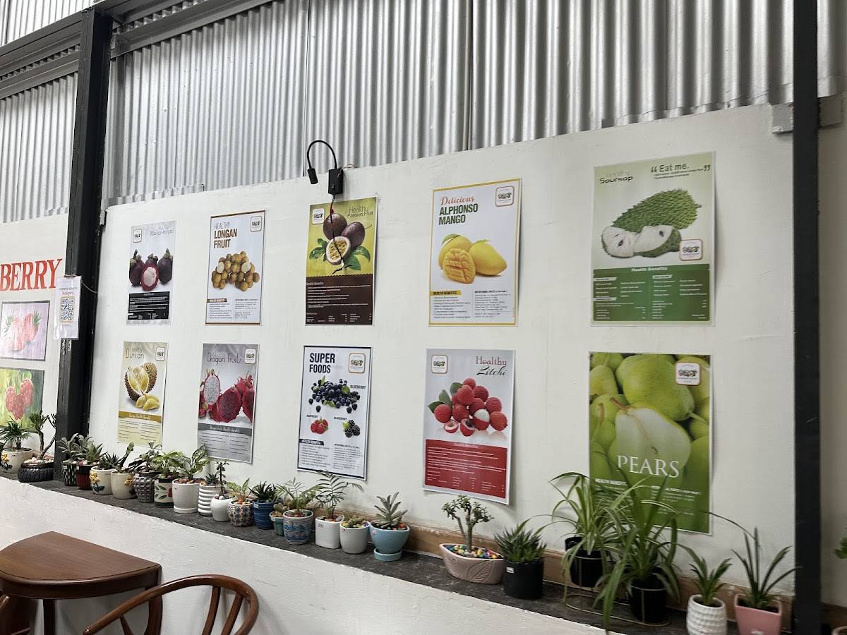 Cherrie Berry menu