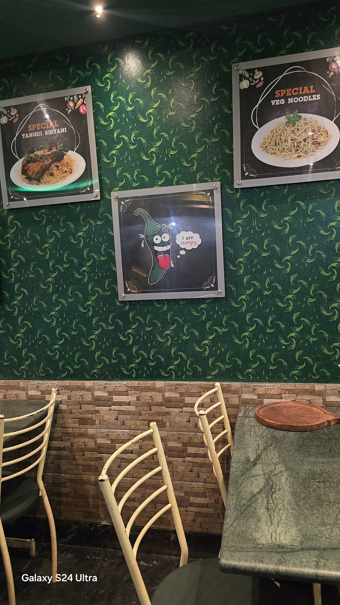 GREENCHILLYZ menu