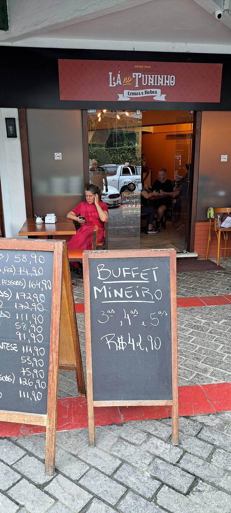 Restaurante Lá no Tuninho - Buffet de Feijoada e Comida Mineira cardápio