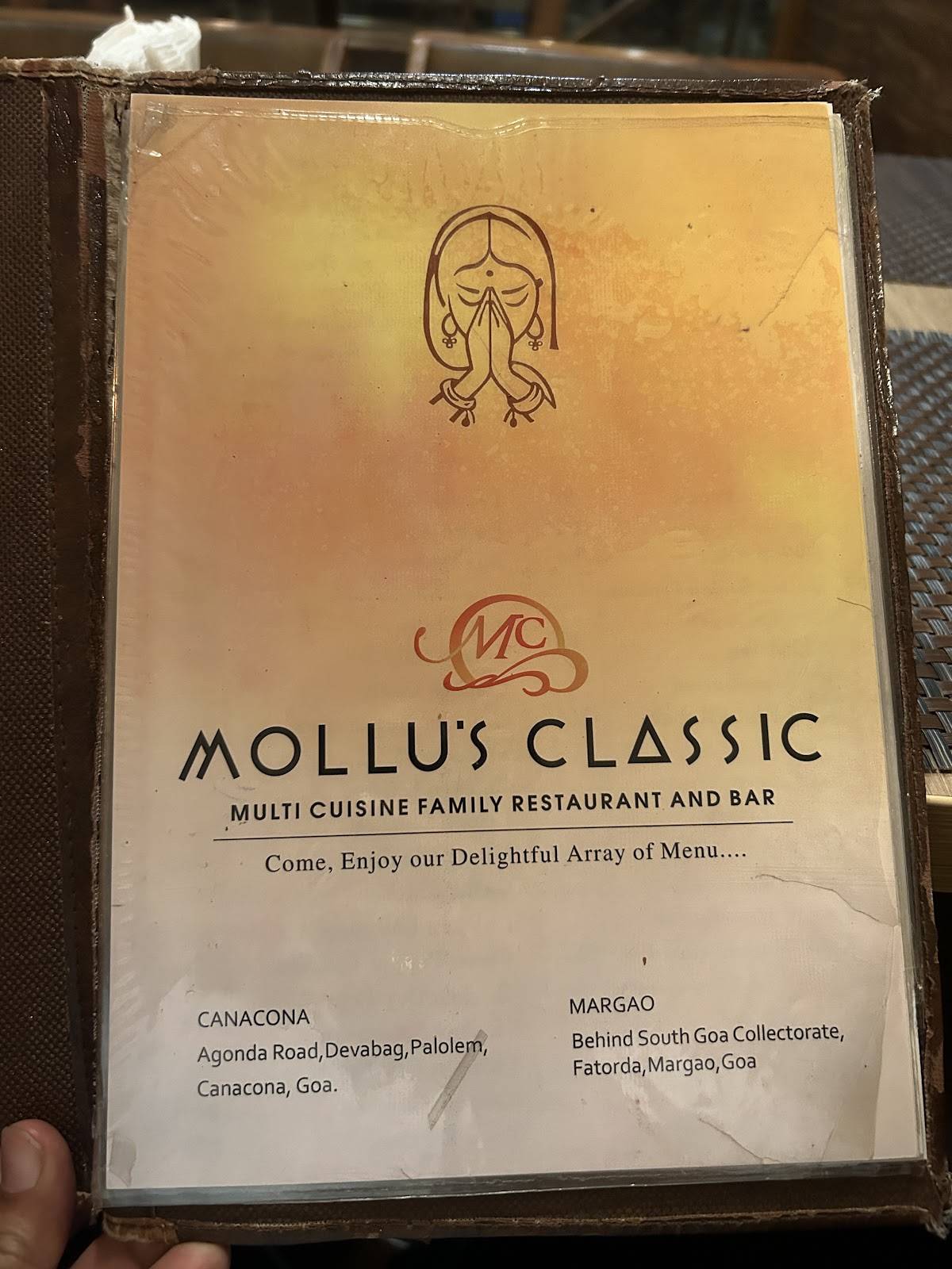 Mollu's Classic menu