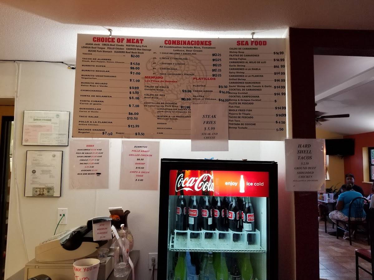 Menu at Tacos Michoacan restaurant, American Canyon, Broadway