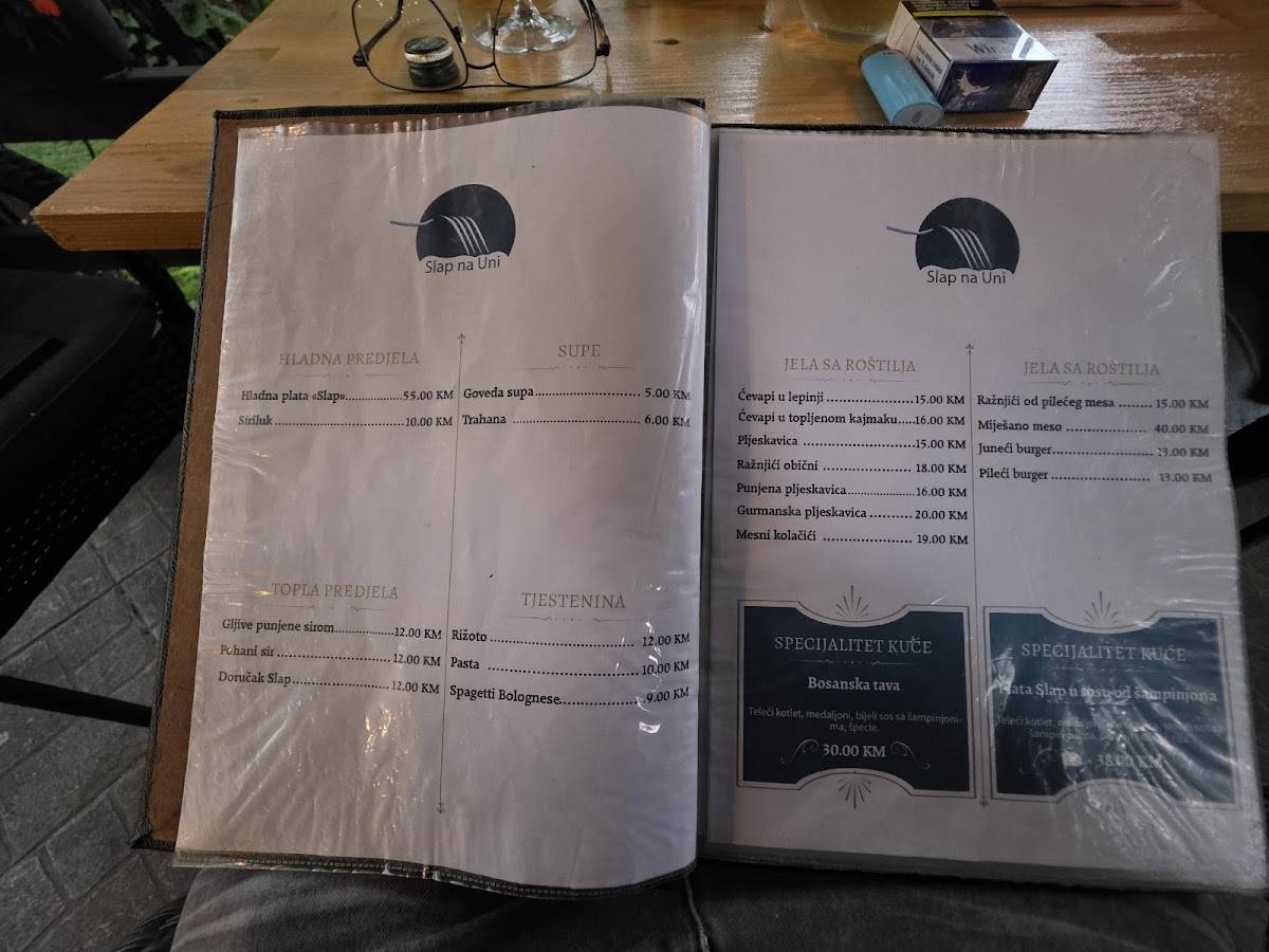 Menu de Restoran Slap na Uni