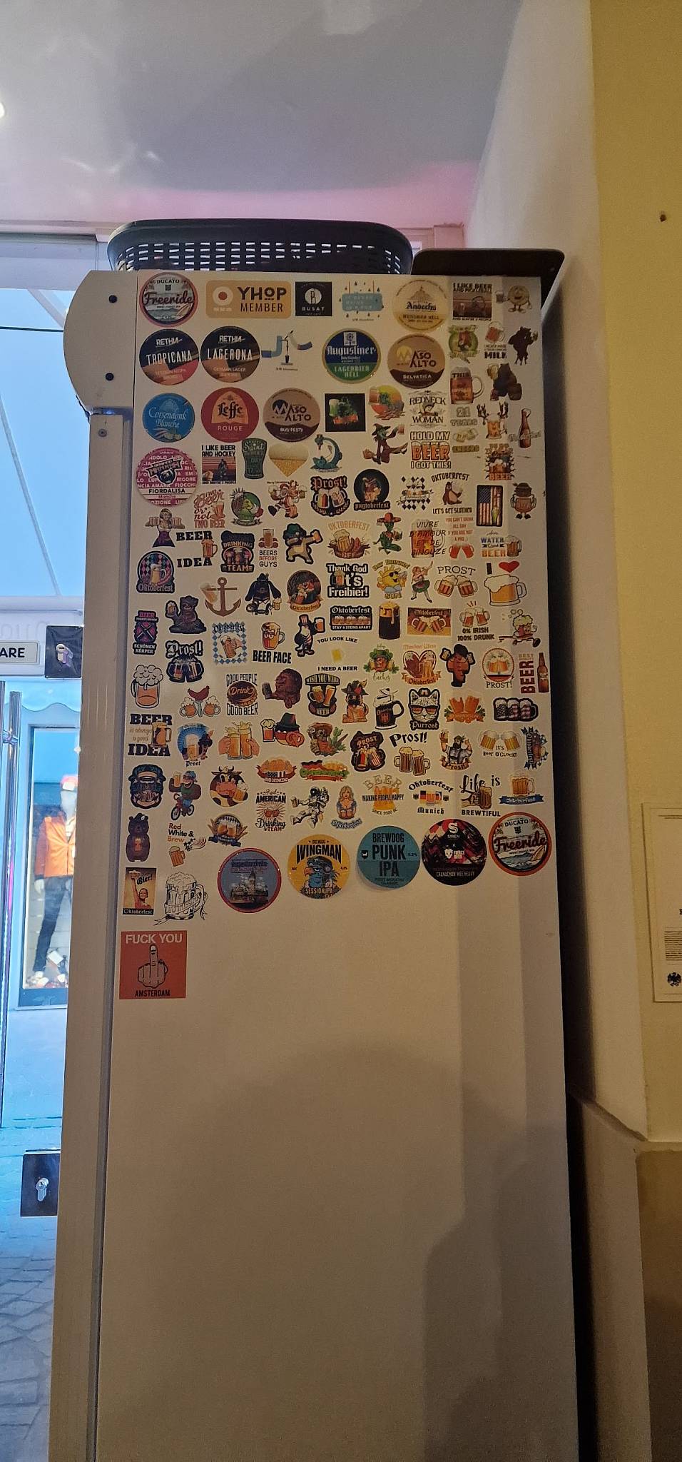 Menu di Busat - pub • beer • food 