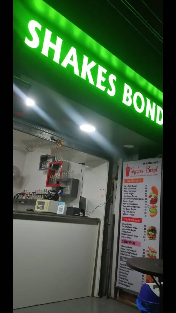 Shakes Bond menu