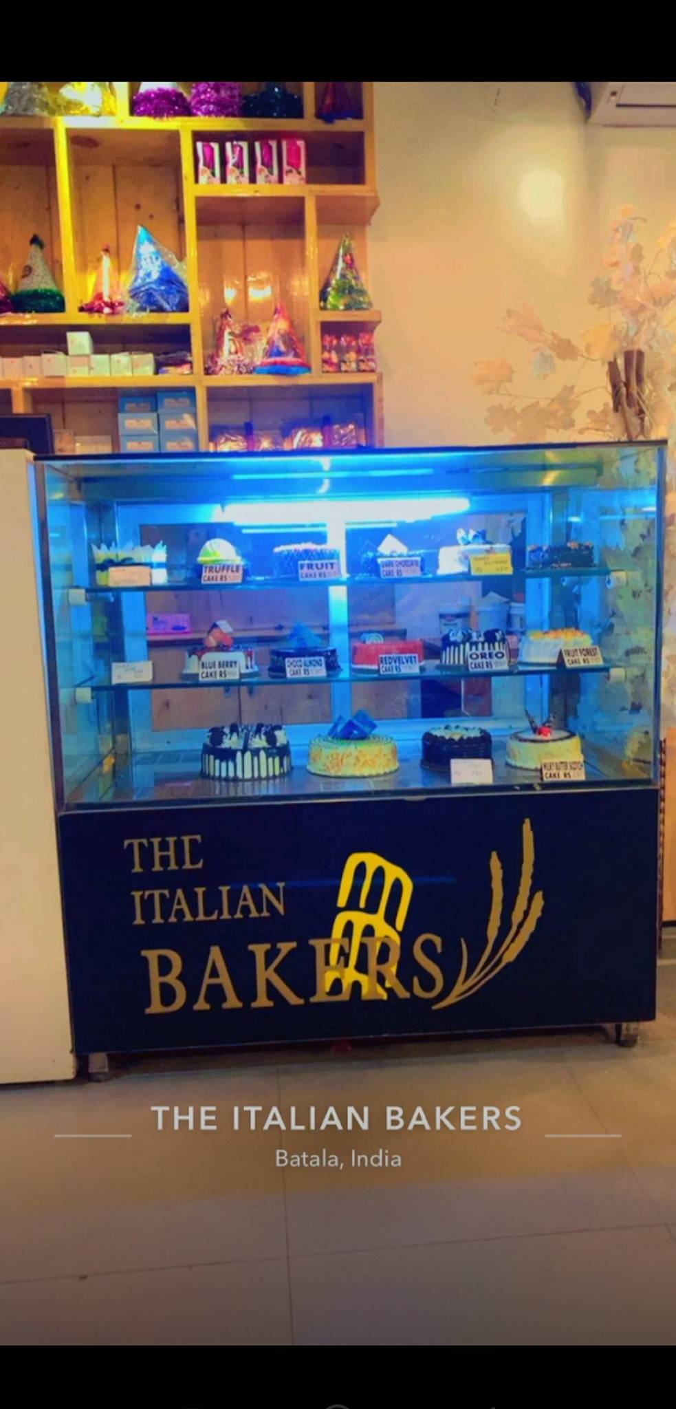 THE ITALIAN BAKERS menu
