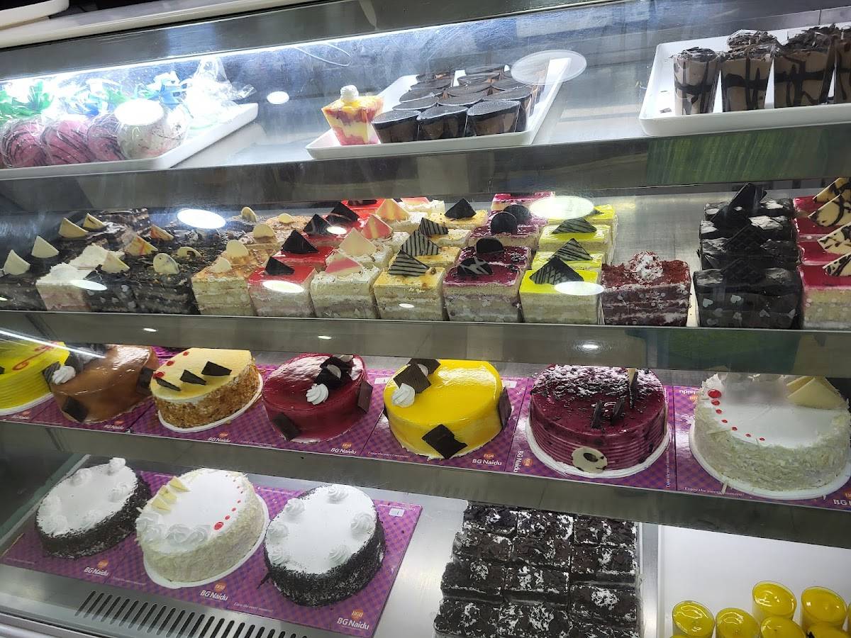 BG Naidu Sweets Shop Tolgate Trichy menu