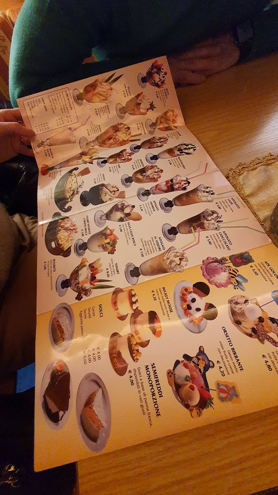 Menu di Bar Rustik 