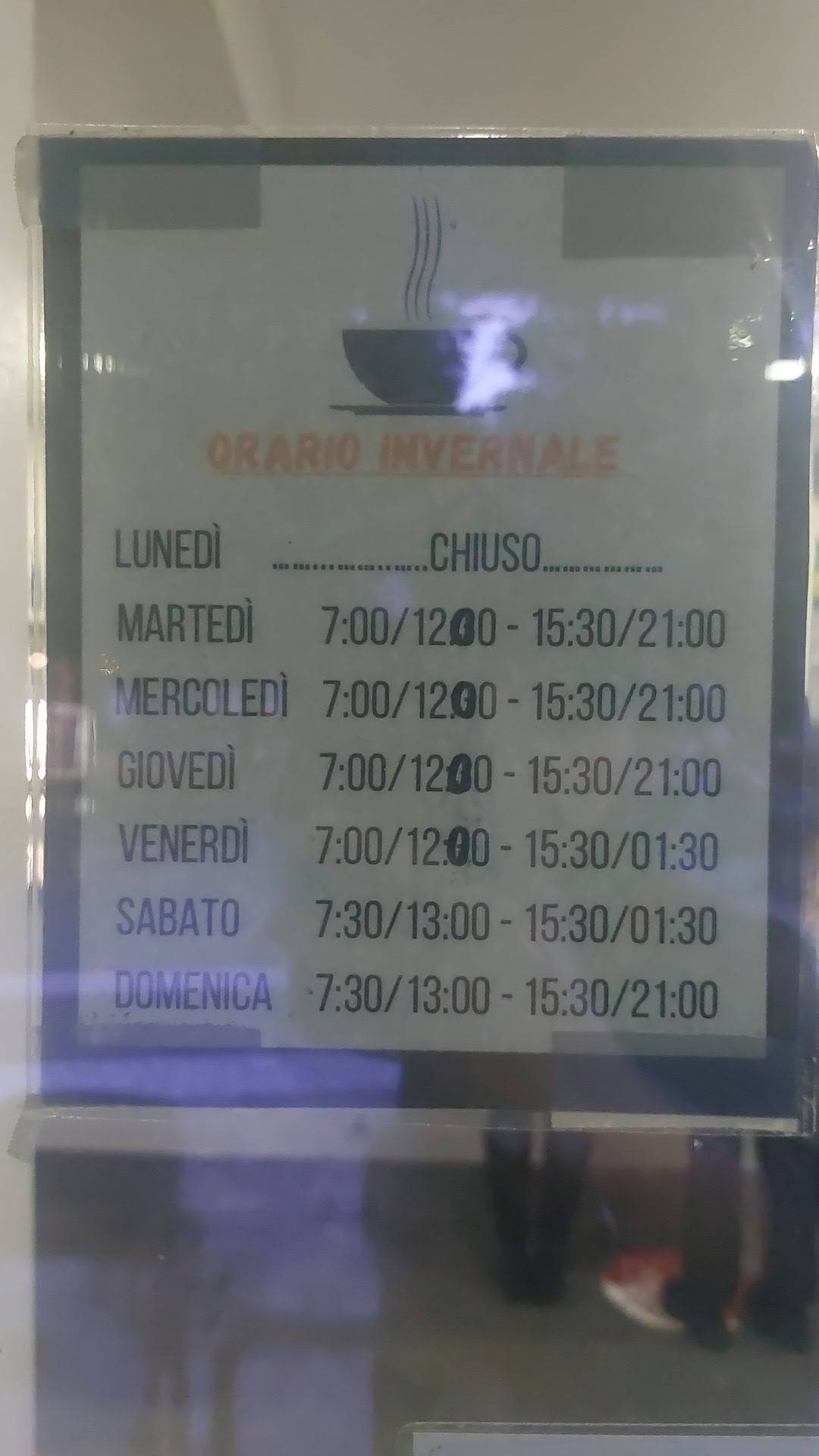 Menu di Glamour Cafe' 