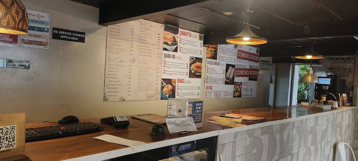 Largo Pizzeria, Salunke Vihar menu