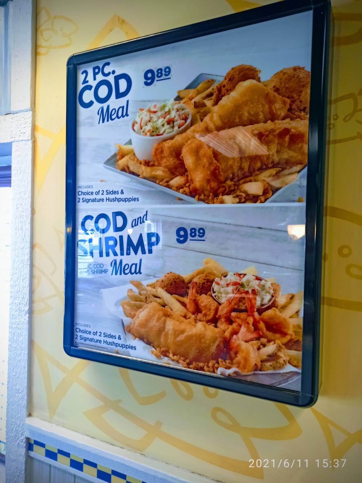 Menu at Long John Silver's fast food, Yuba City
