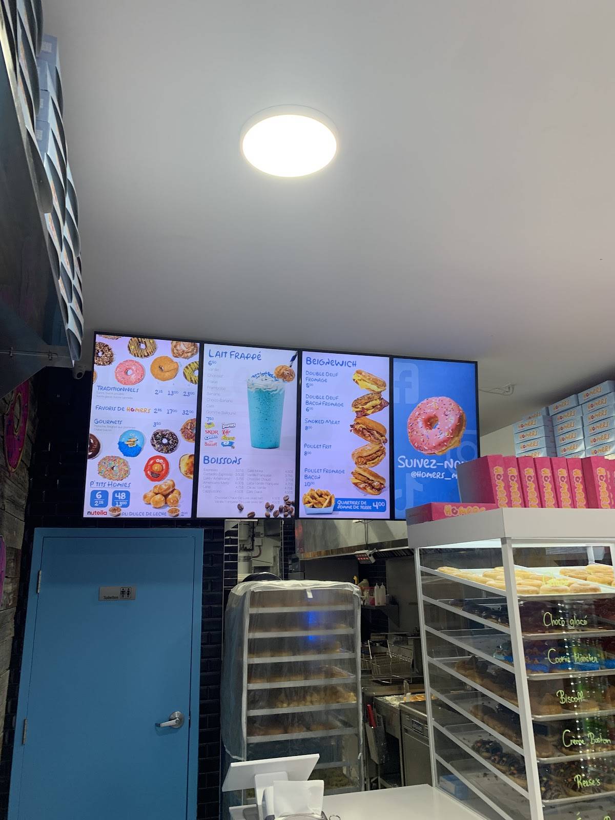 Menu au Homers Boîte à Beignes, Montréal