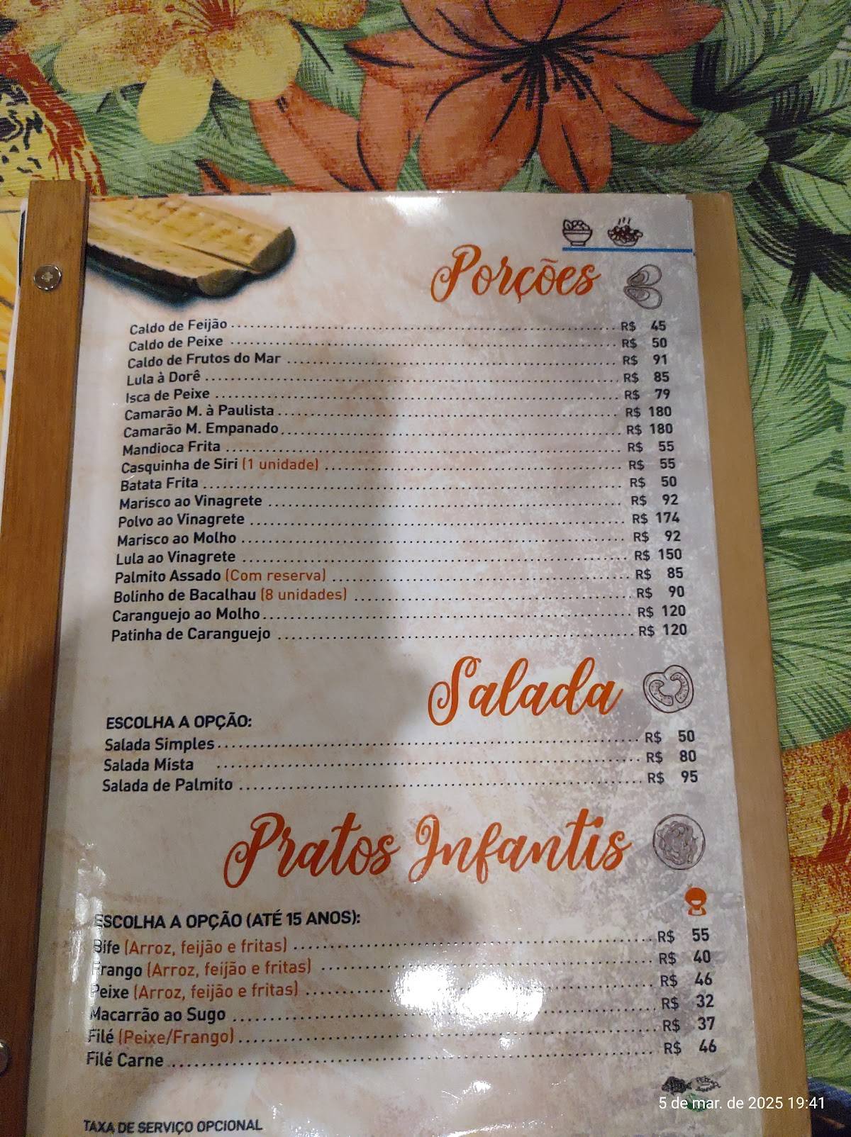 Peixe Com Banana cardápio