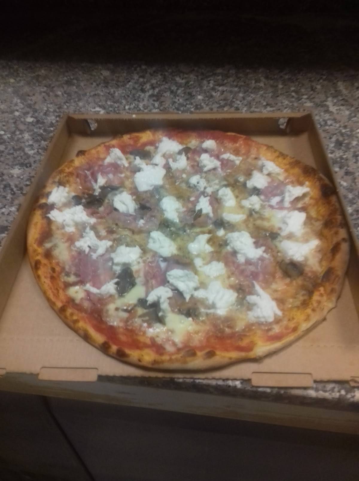 Menu di Pizzeria Cuore di Pizza Thiene 