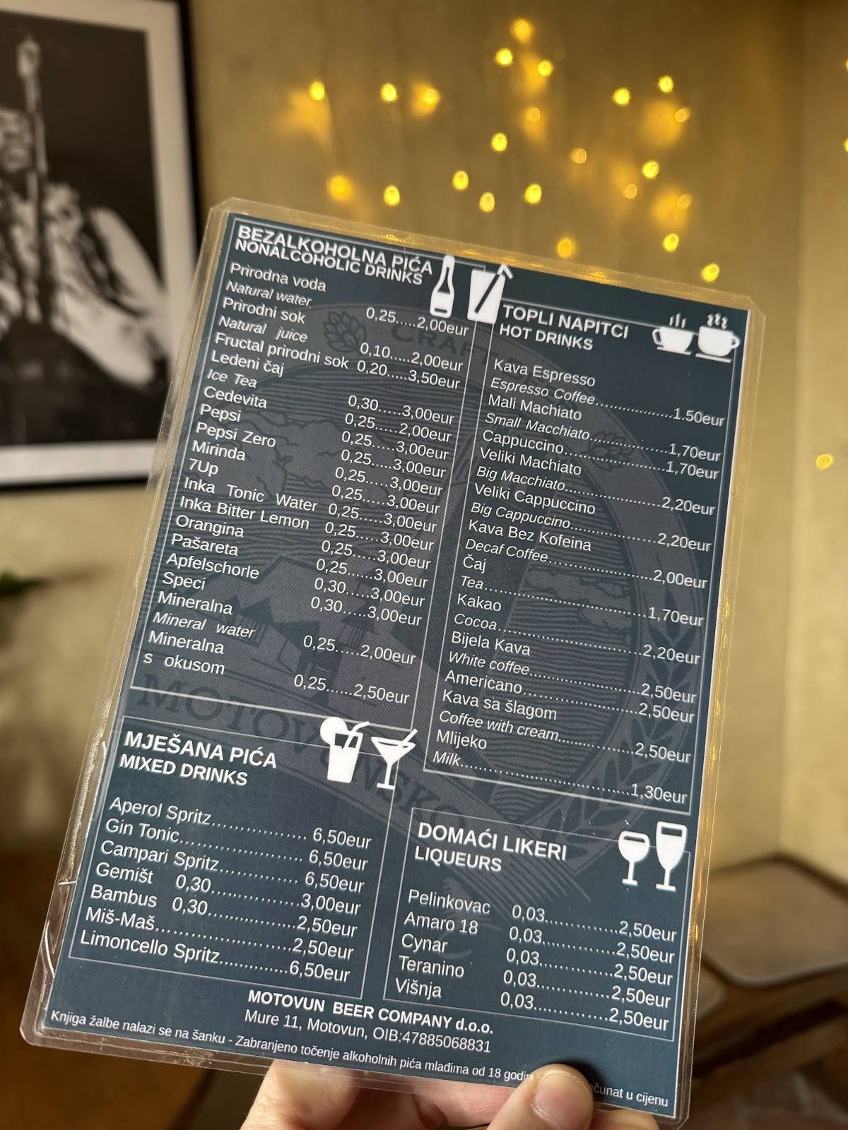 Menu di Wall Street Pub 