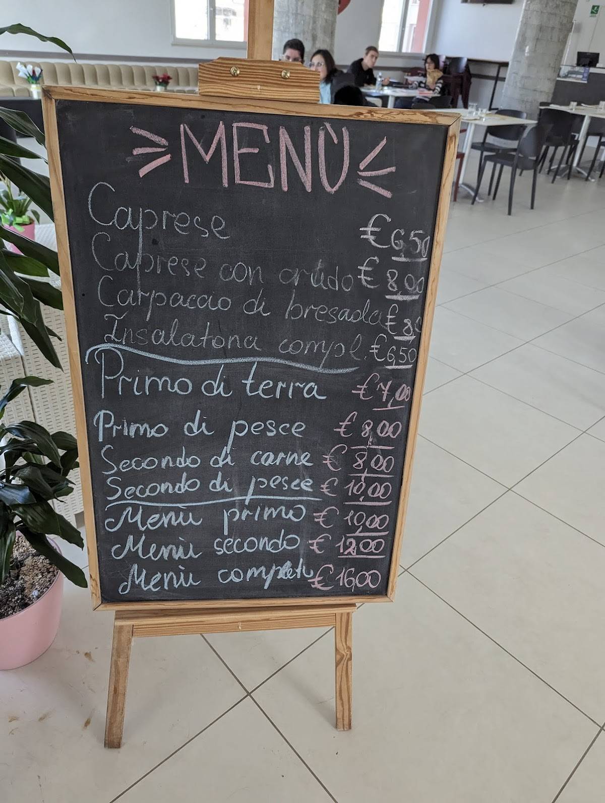 Menu di Cubo Restaurant Cafè 