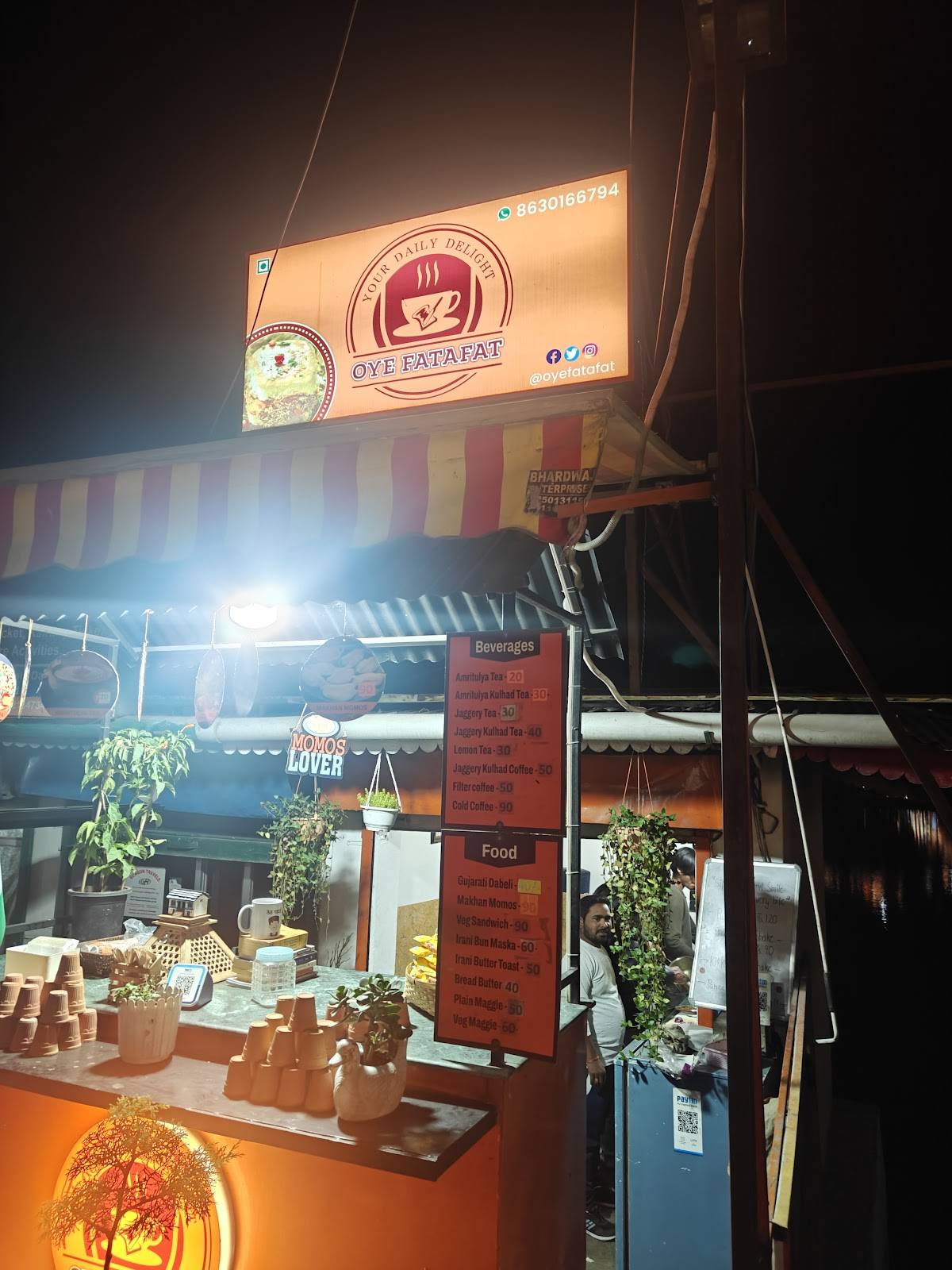 Oye Fatafat menu