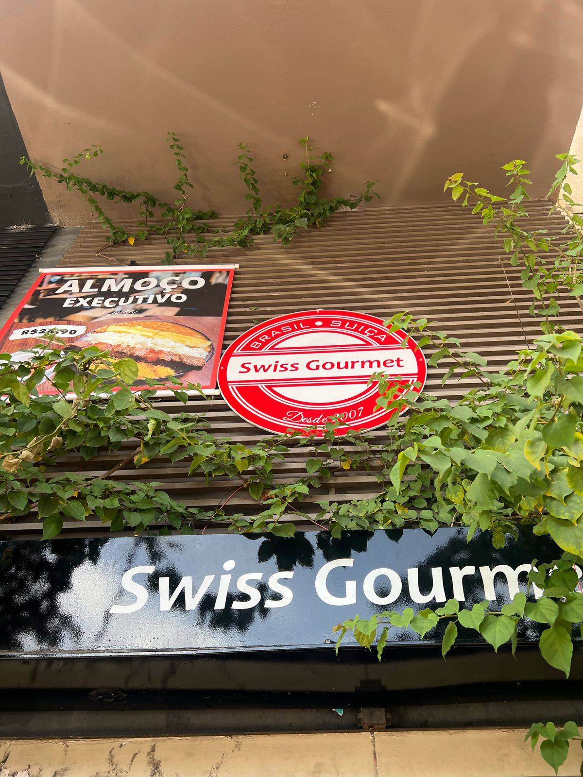 Swiss Gourmet - Brasília cardápio