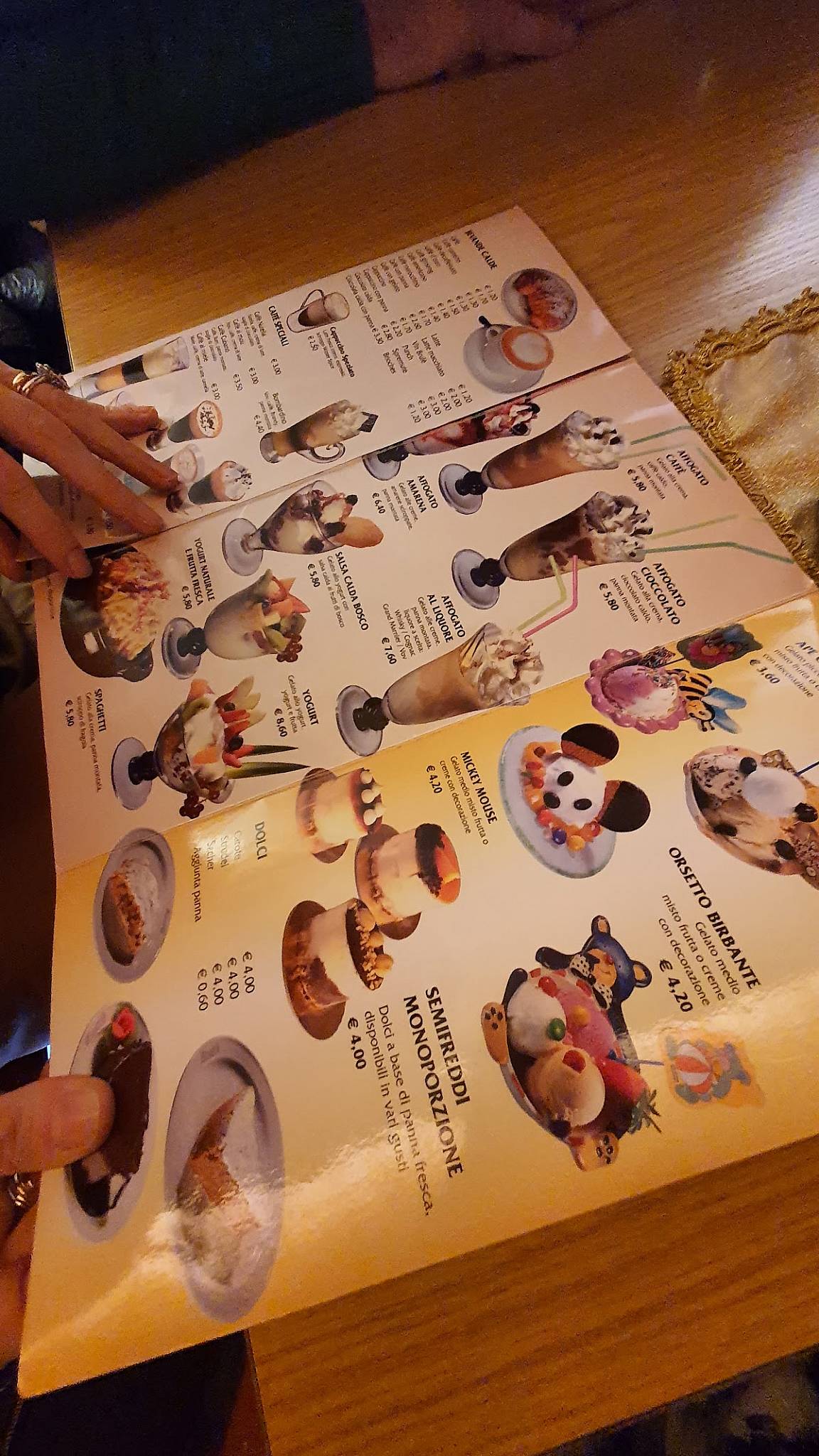 Menu di Bar Rustik 