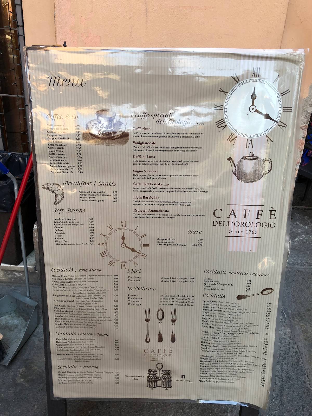 Menu de Caffè dell'Orologio