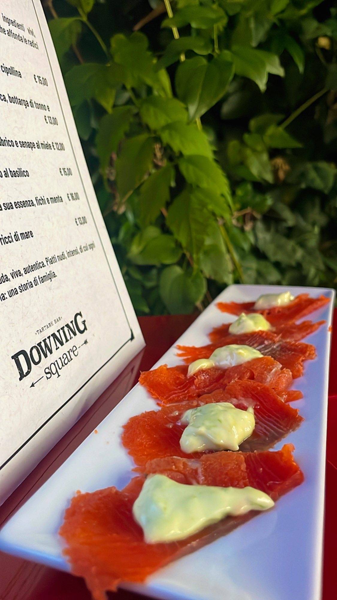 Menu di Downing Square Tartare Bar 