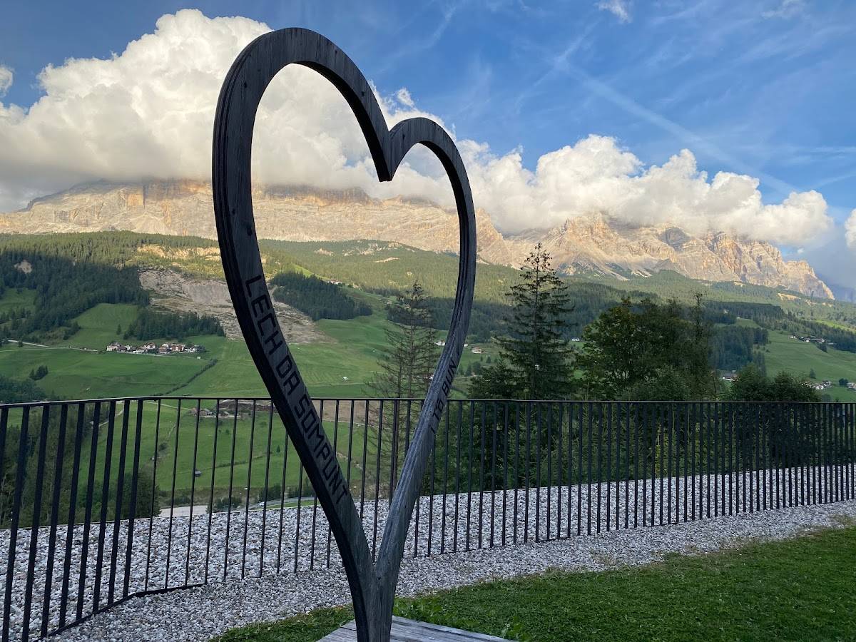 Menu di Hotel Lech da Sompunt 