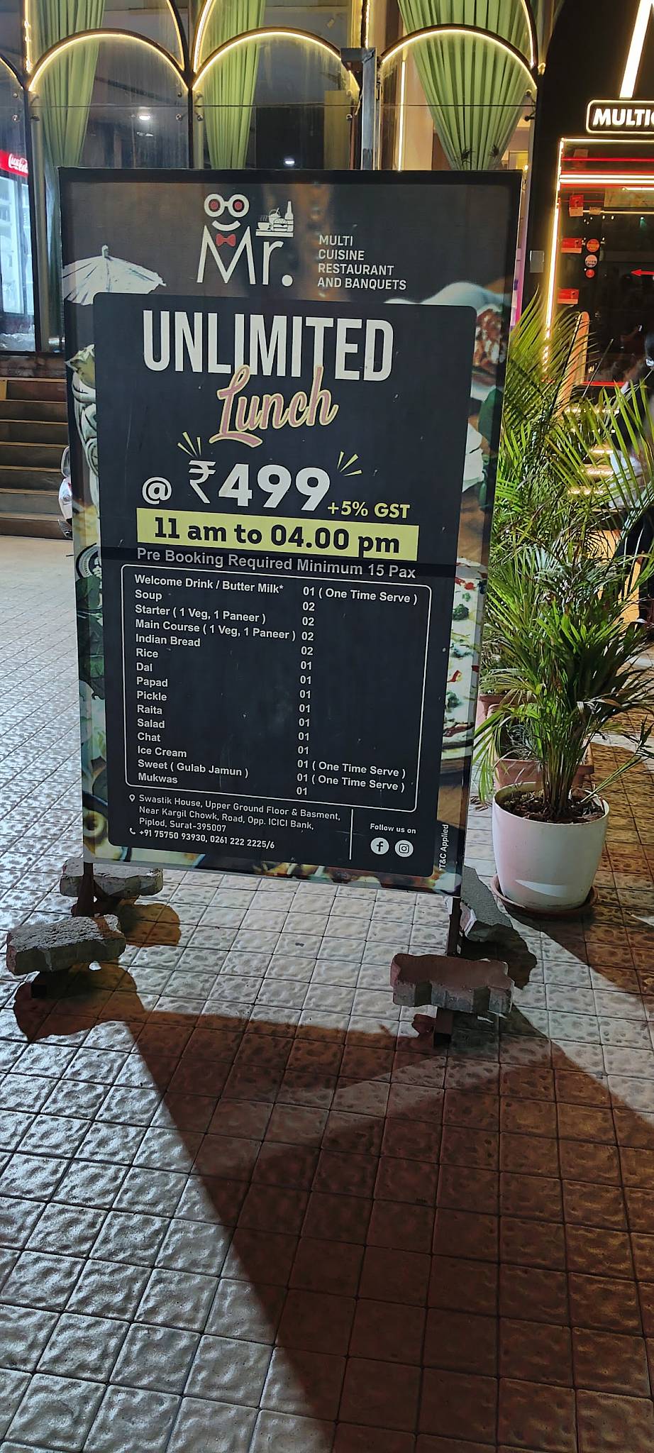 Mr. Cafe menu