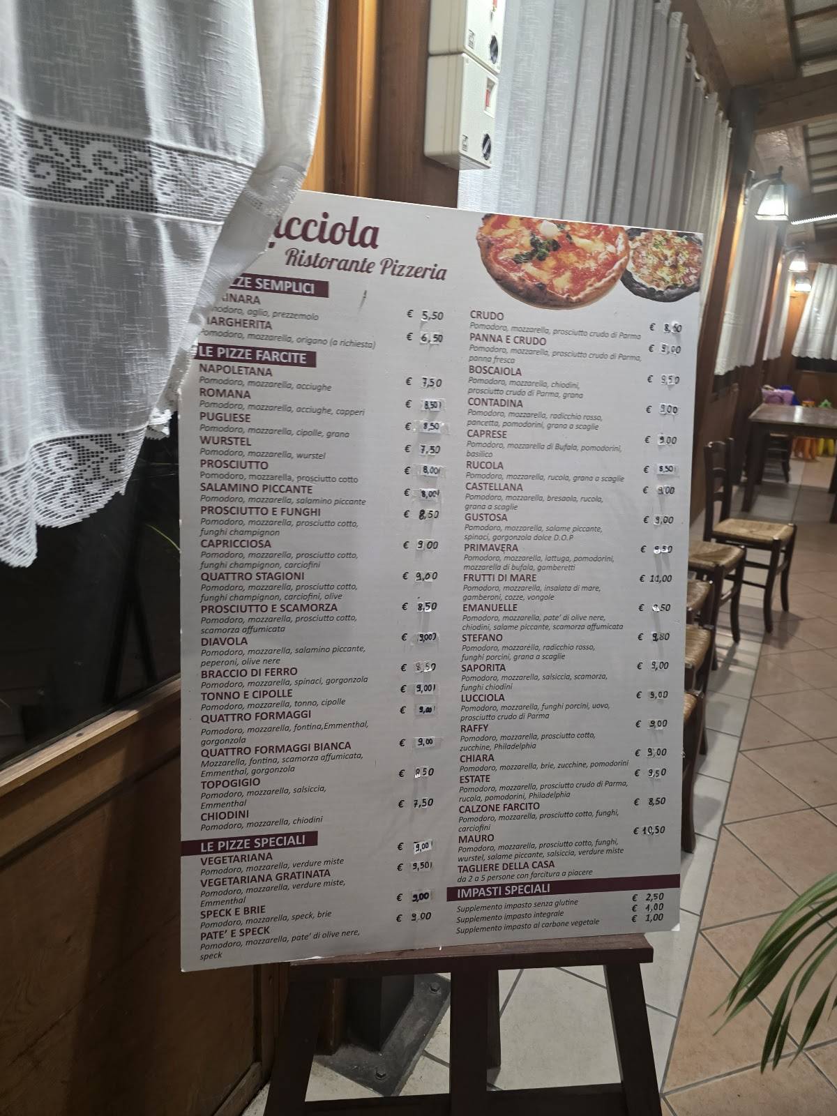 Menu di Ristorante pizzeria La Lucciola 