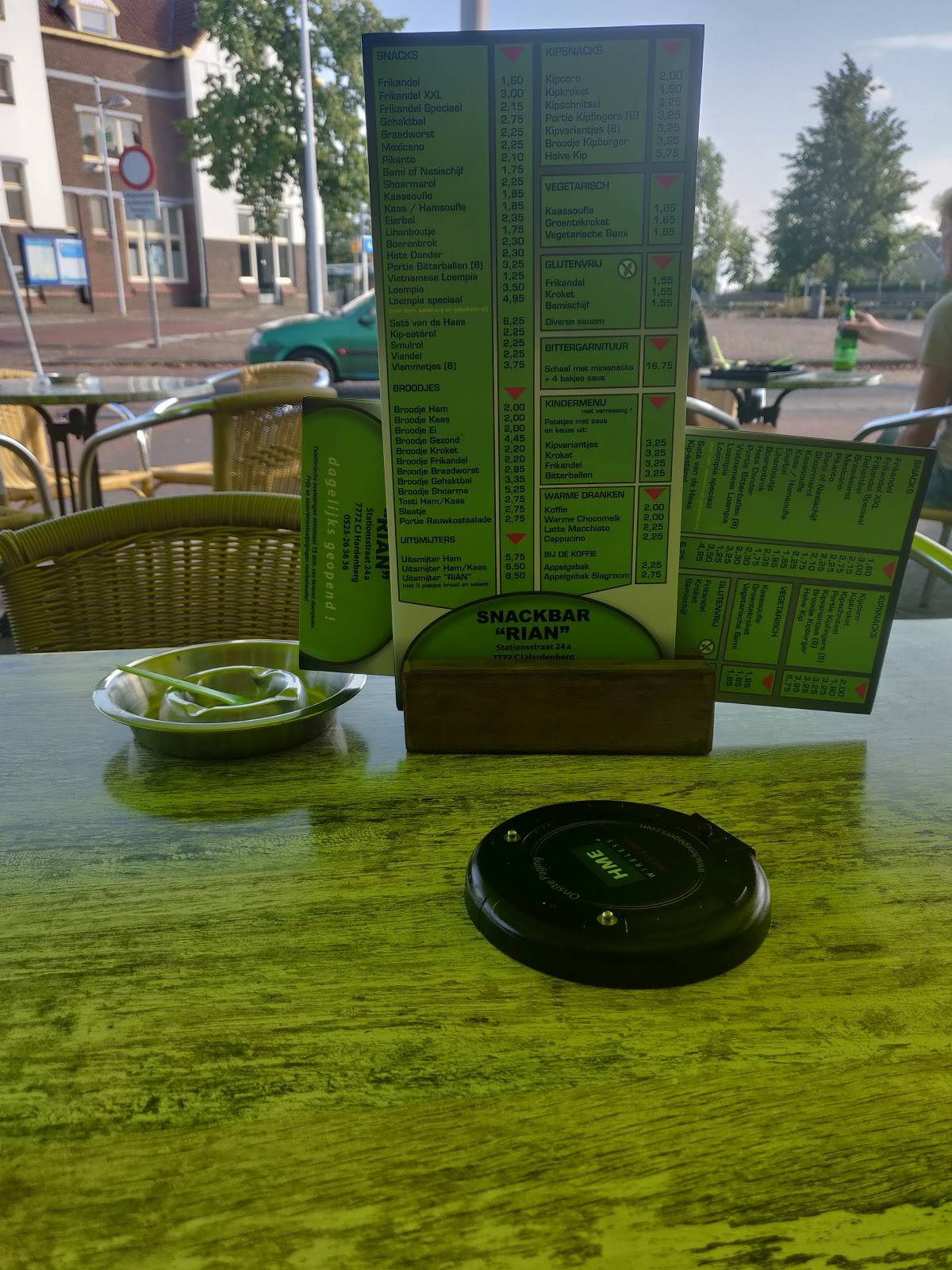 Menu de Snackbar Rian