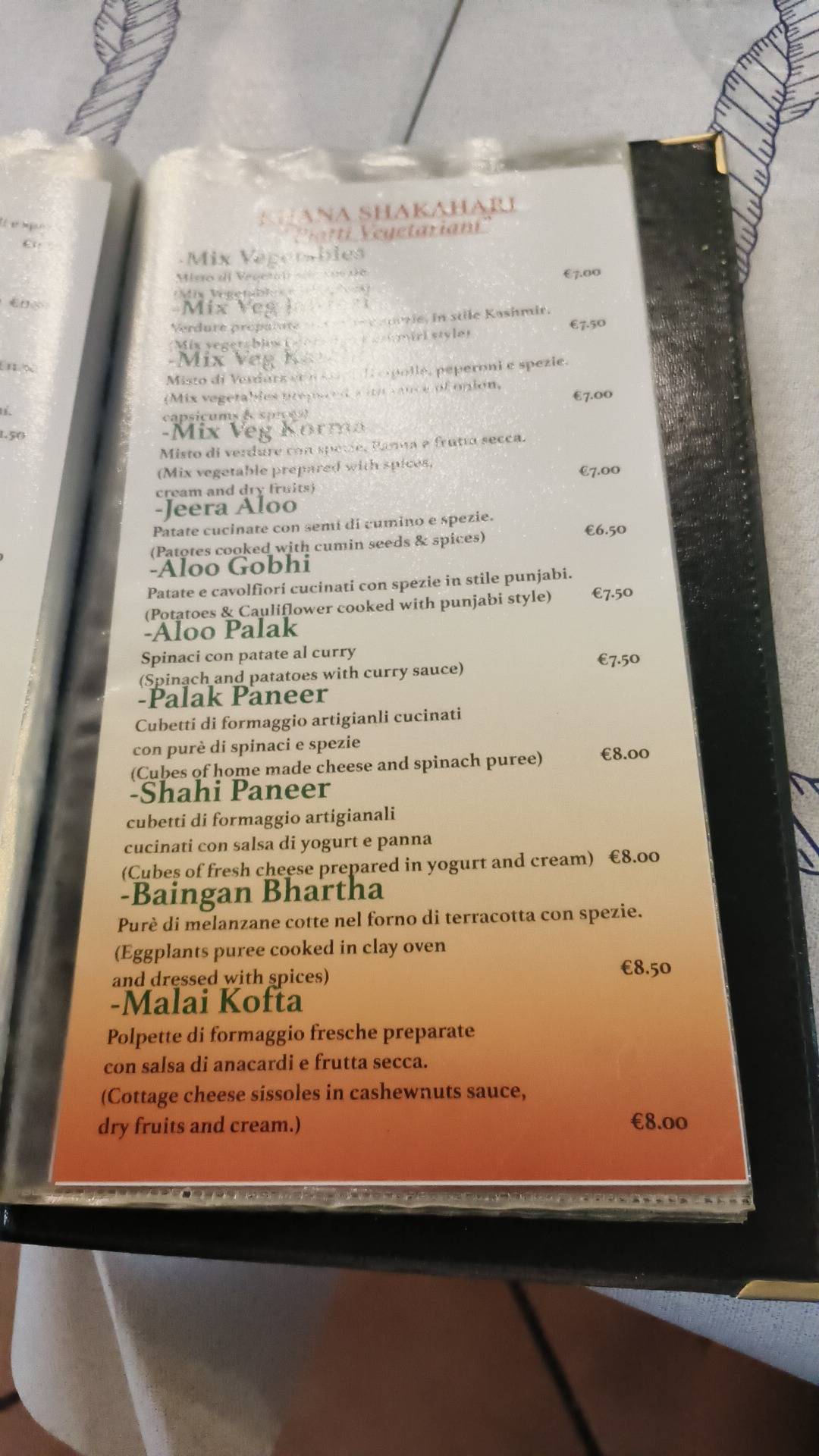 Menu di Taj Mahal 